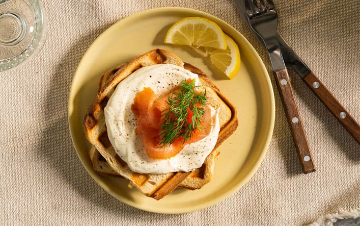 Vårvaffel med Lantgoda surdeigsbrød - Oppskrifter | Pågen